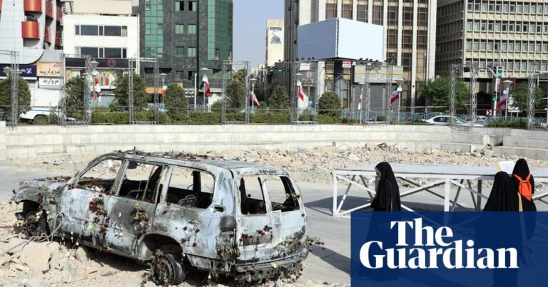 Iranian closure of strait of Hormuz would be monumental act of self-harm, says Lammy | Iran