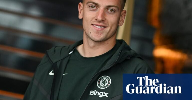 Liam Delap relishes old school physicality for Chelsea in quest to solve striker shortage | Chelsea