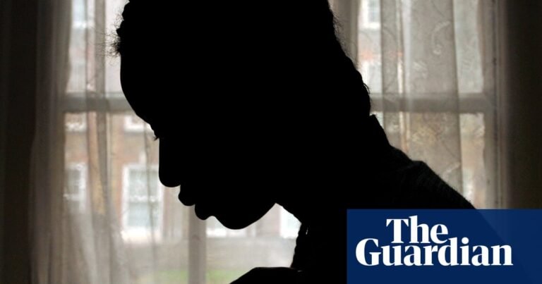 Remove decisions on lone child asylum seekers from Home Office, report says | Immigration and asylum