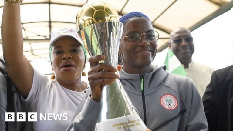 Victorious players promised $100,000 cash award and apartment