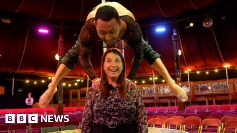BBC reporter learns new tricks with Edinburgh Fringe acts